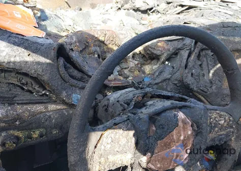 2016 Jeep Cherokee Trailhawk z USA, uszkodzony, nr VIN 1C4PJMBS5GW306300